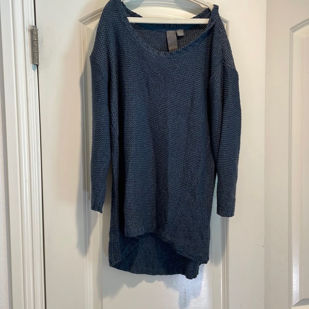 Knitted long sleeve top